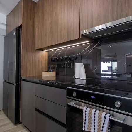 High-end 3br Huge Duplex Near Landmark Lejlighed Nicosia