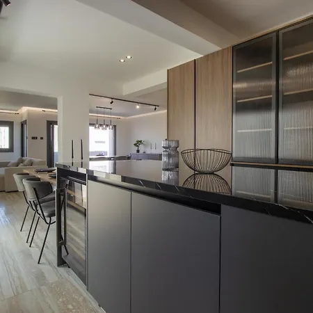 High-end 3br Huge Duplex Near Landmark * Нікосія