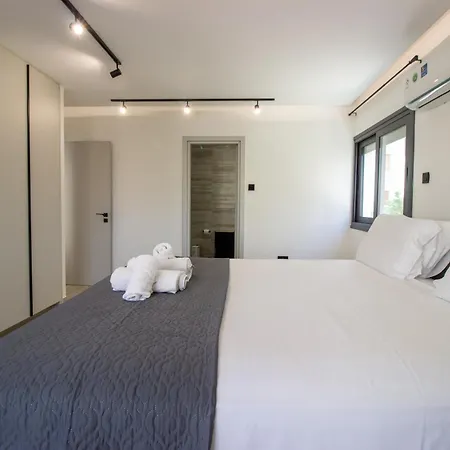 High-end 3br Huge Duplex Near Landmark Lejlighed Nicosia