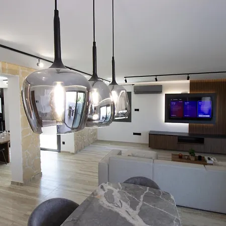 Lejlighed High-end 3br Huge Duplex Near Landmark Nicosia