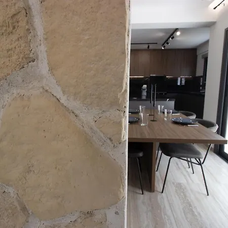 High-end 3br Huge Duplex Near Landmark Nicosia